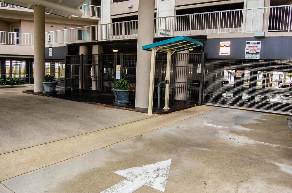 Sea Breeze 709 Deluxe - Two Bedroom Apartment